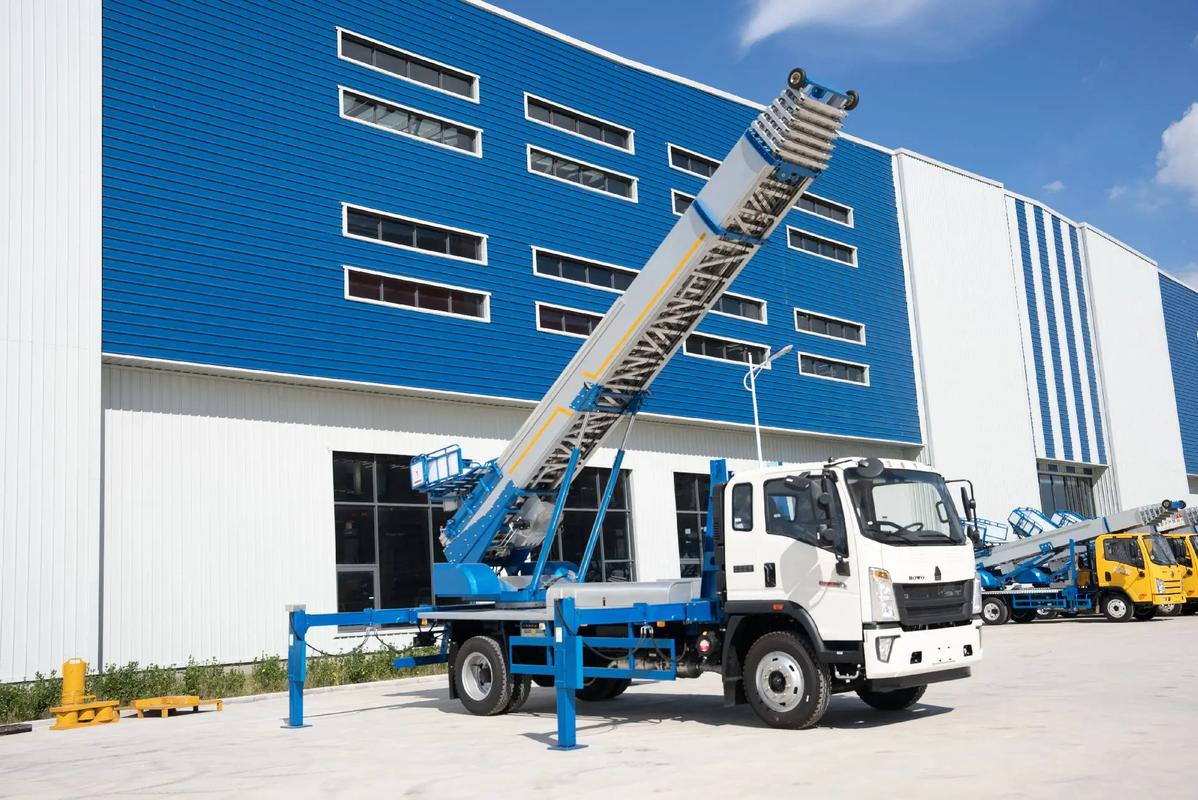 芜湖鸠江小型云梯车上料车租赁多少钱