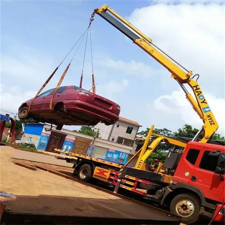 芜湖鸠江吊车吊汽车的正确方法